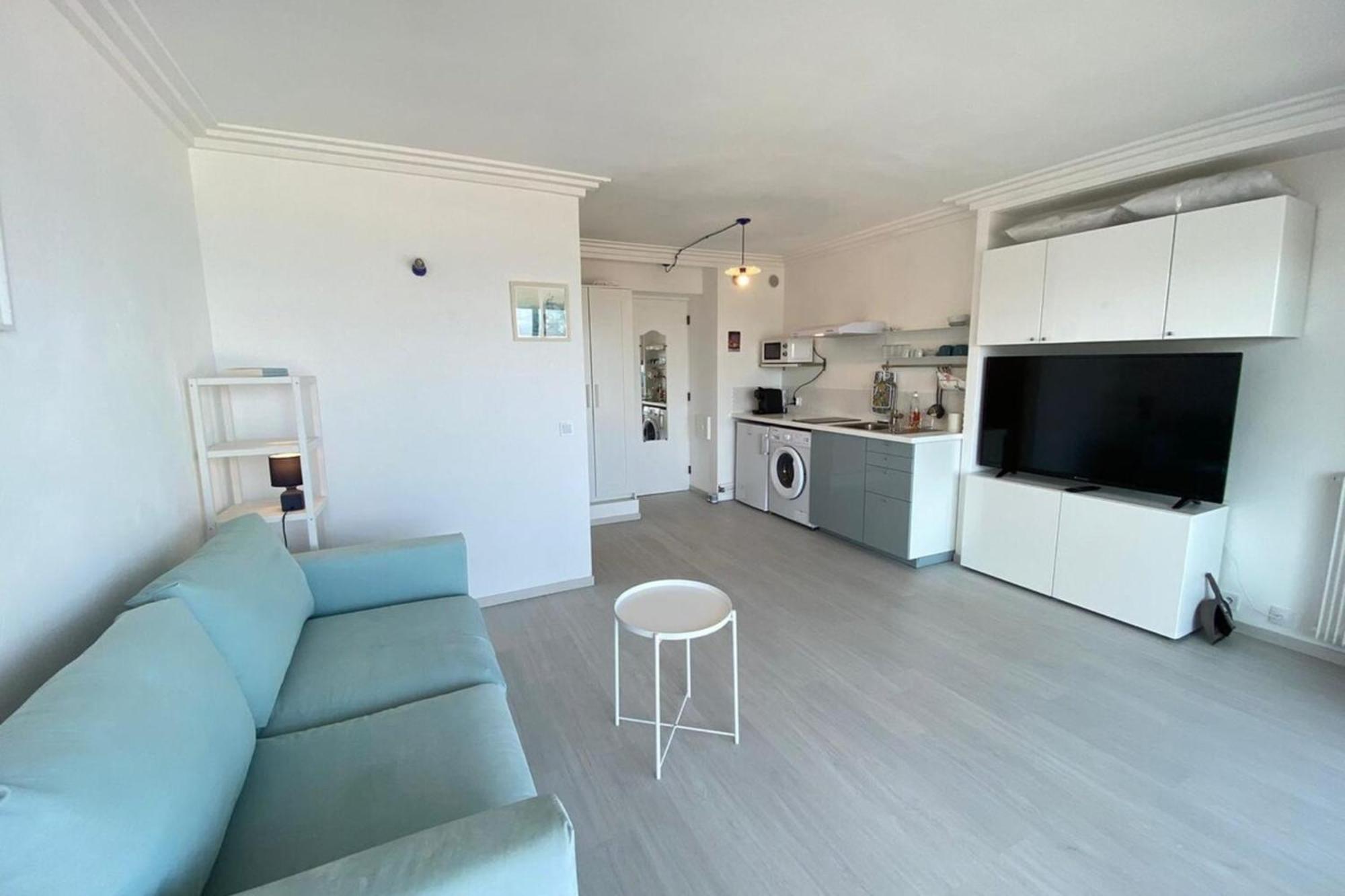 06At1 - Cosy Seaside Studio In An Ideal Location Antibes Luaran gambar